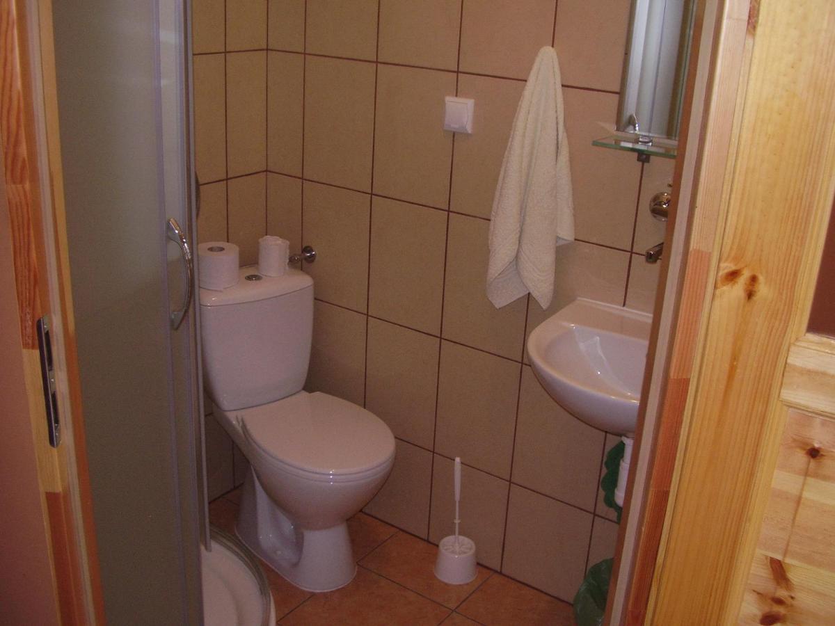 Dom Wypoczynkowy Pod Fortami Srebrna Góra Exteriör bild